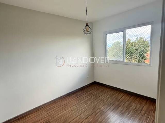 Apartamento para Venda em Pinhais - 3